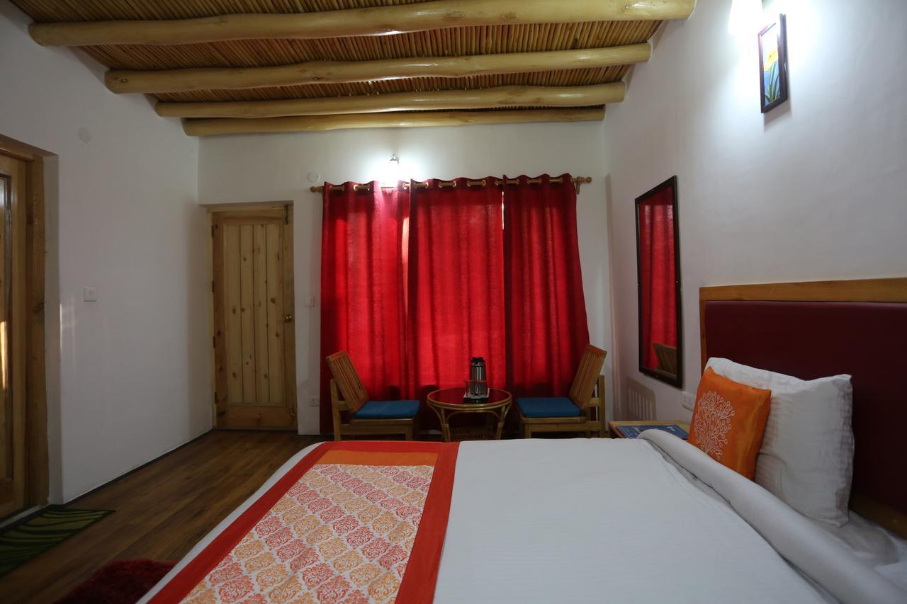 Hotel Lhalingkha ليه المظهر الخارجي الصورة
